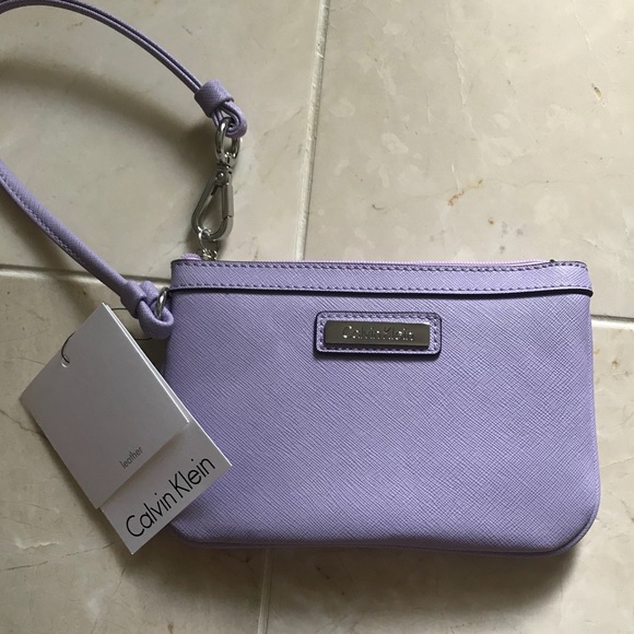 Calvin Klein Handbags - BRAND NEW Calvin Klein wristlet